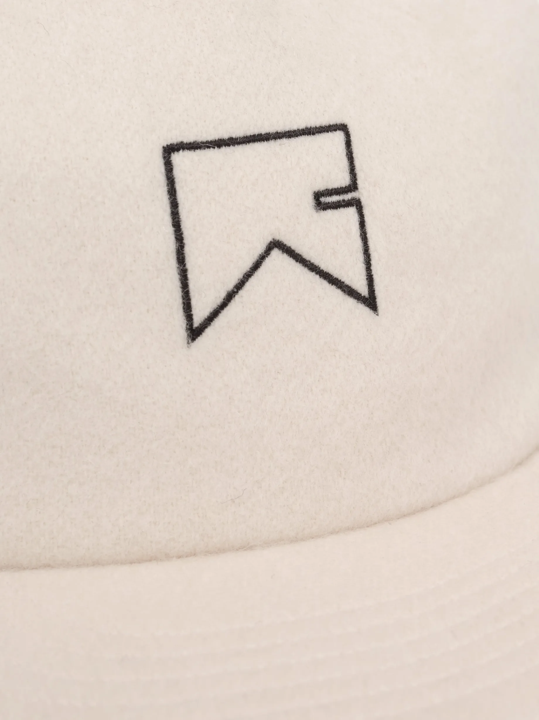 CASHMERE CHEVRON LOGO HAT