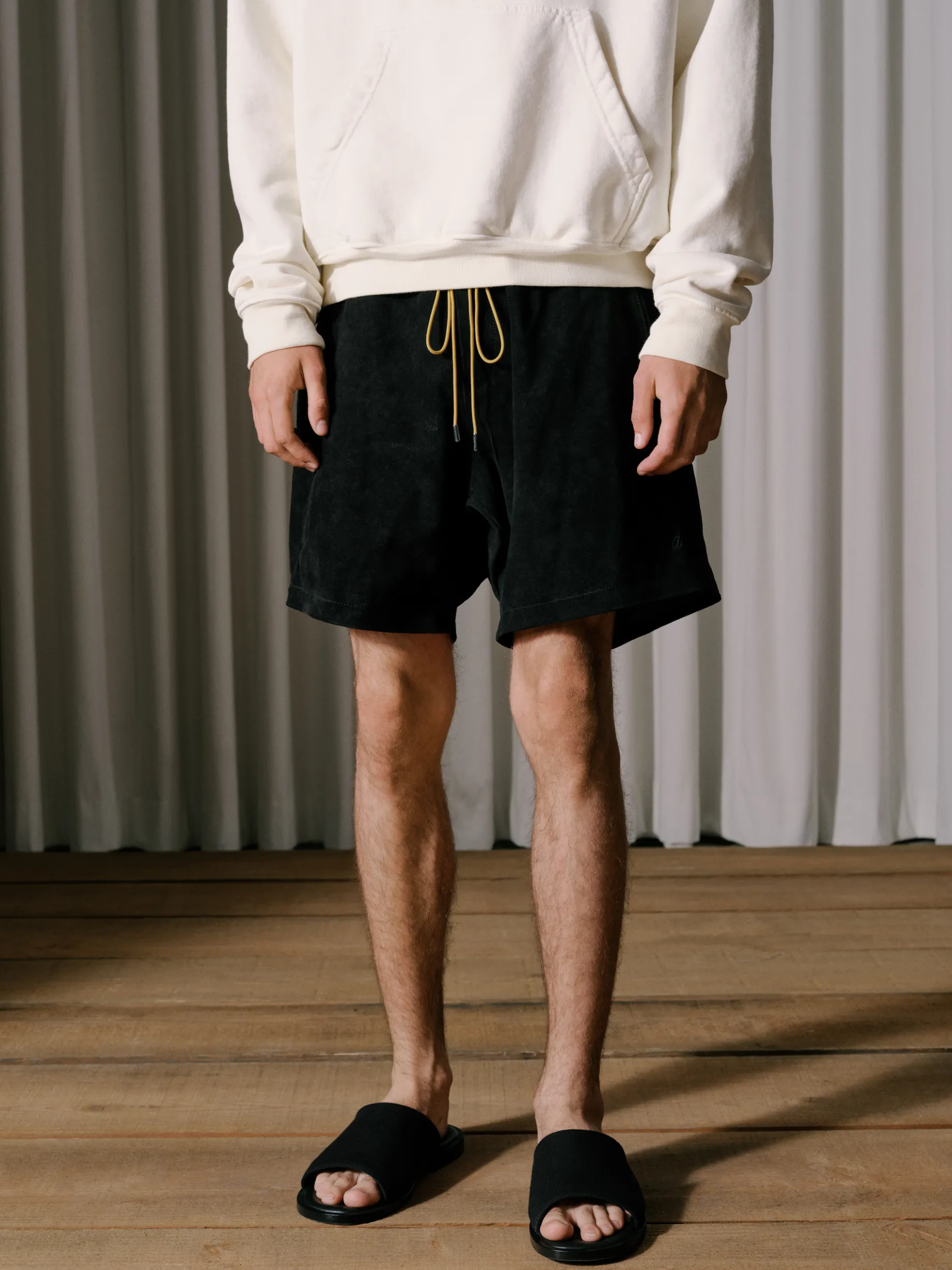 LEATHER SHORTS
