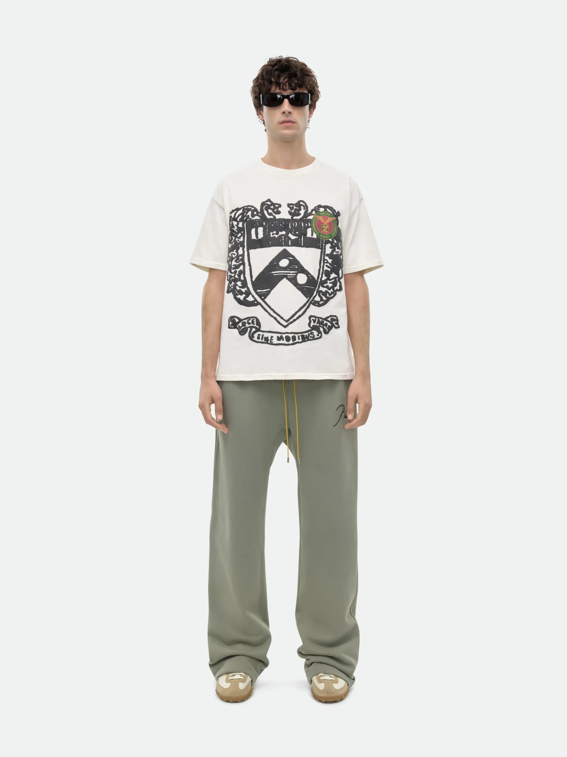 RUNWAY CREST TEE