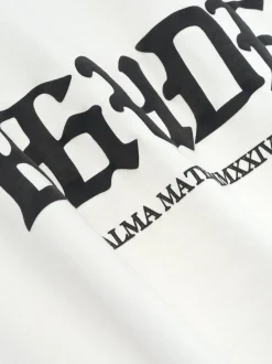 RUNWAY SCRIPT TEE