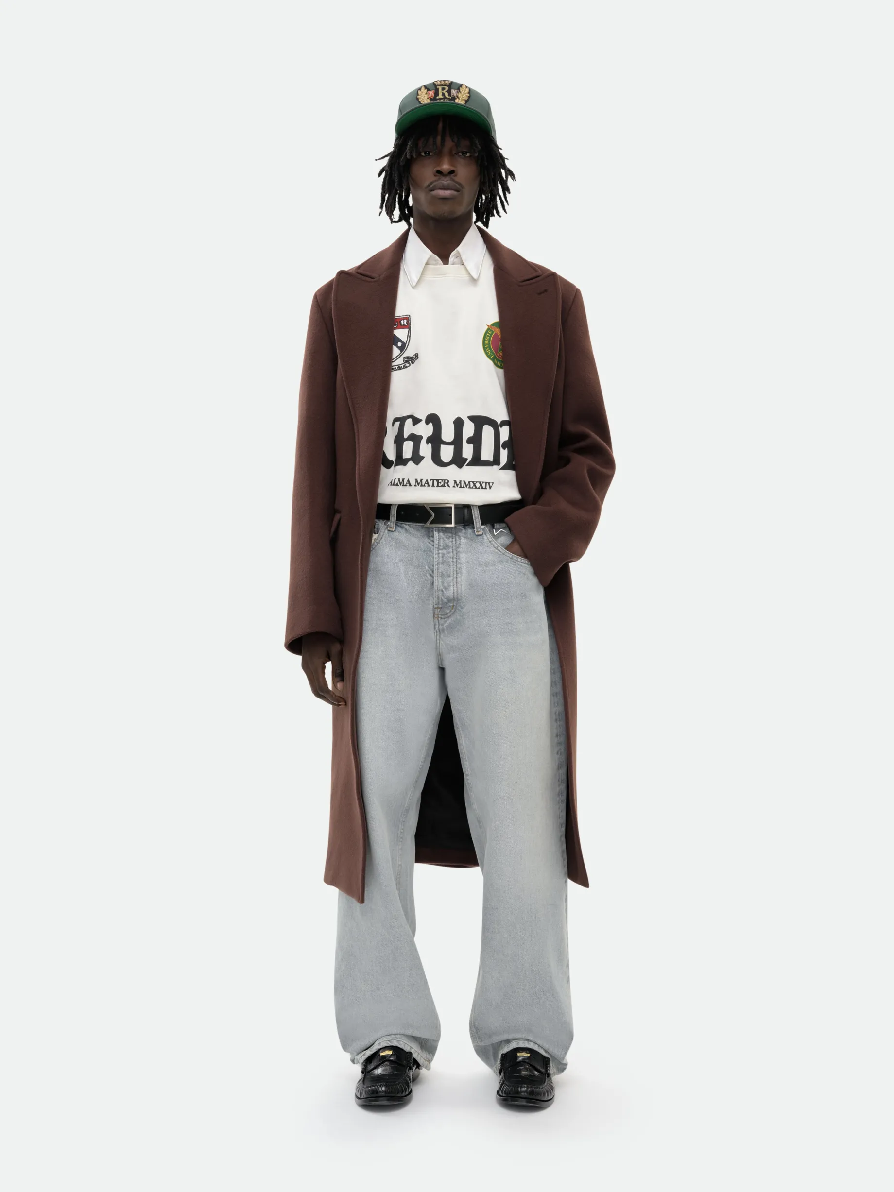RUNWAY SCRIPT TEE